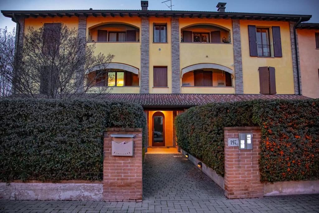 Affittacamere L'Agora Piacenza Exterior photo